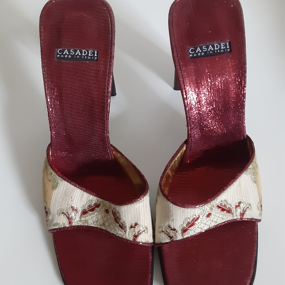 Casadei metallic embroidered sandals 6B - Picture 1 of 14